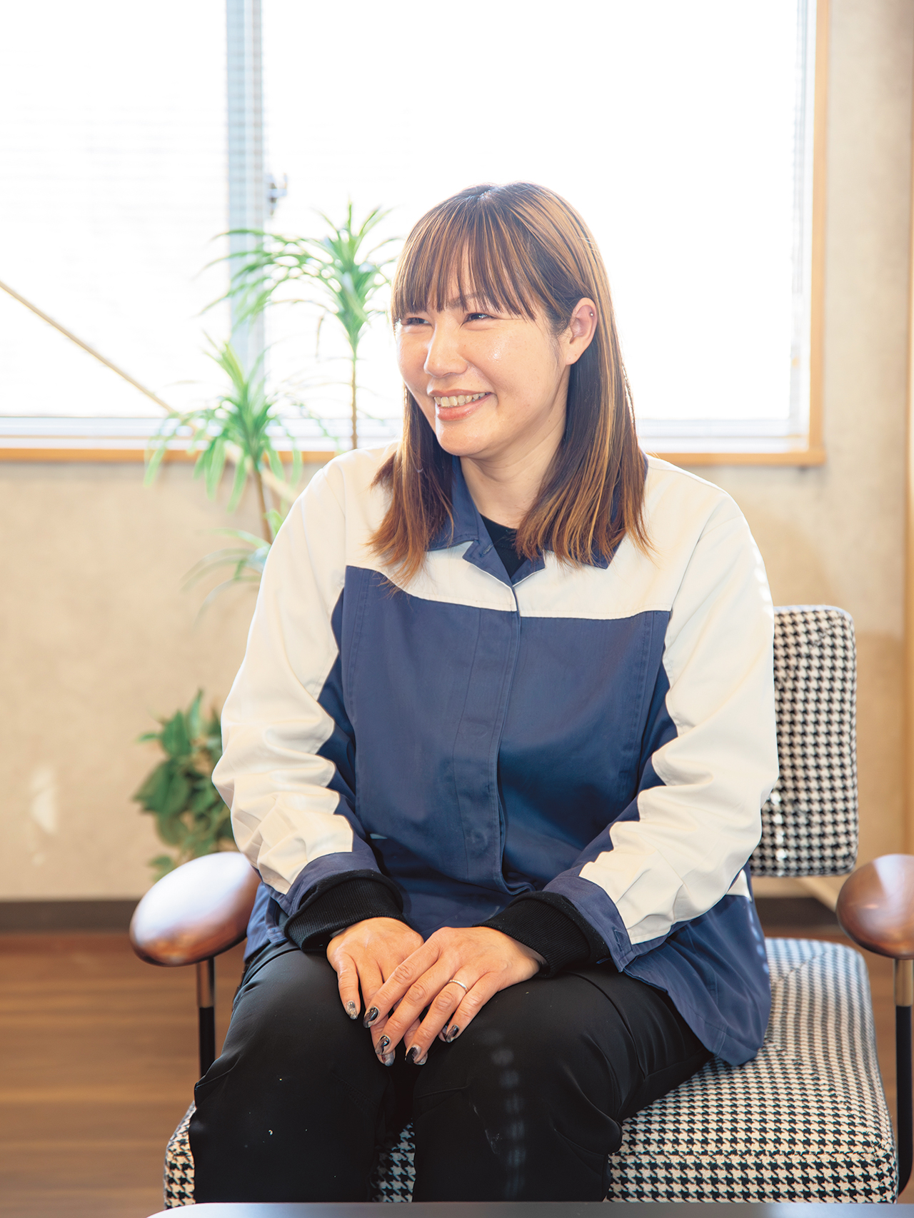 ㈱セブナ装機　有泉 友梨さん